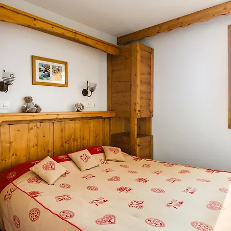 Alpine Comfort Getaway Apartment Fontcouverte-la-Toussuire